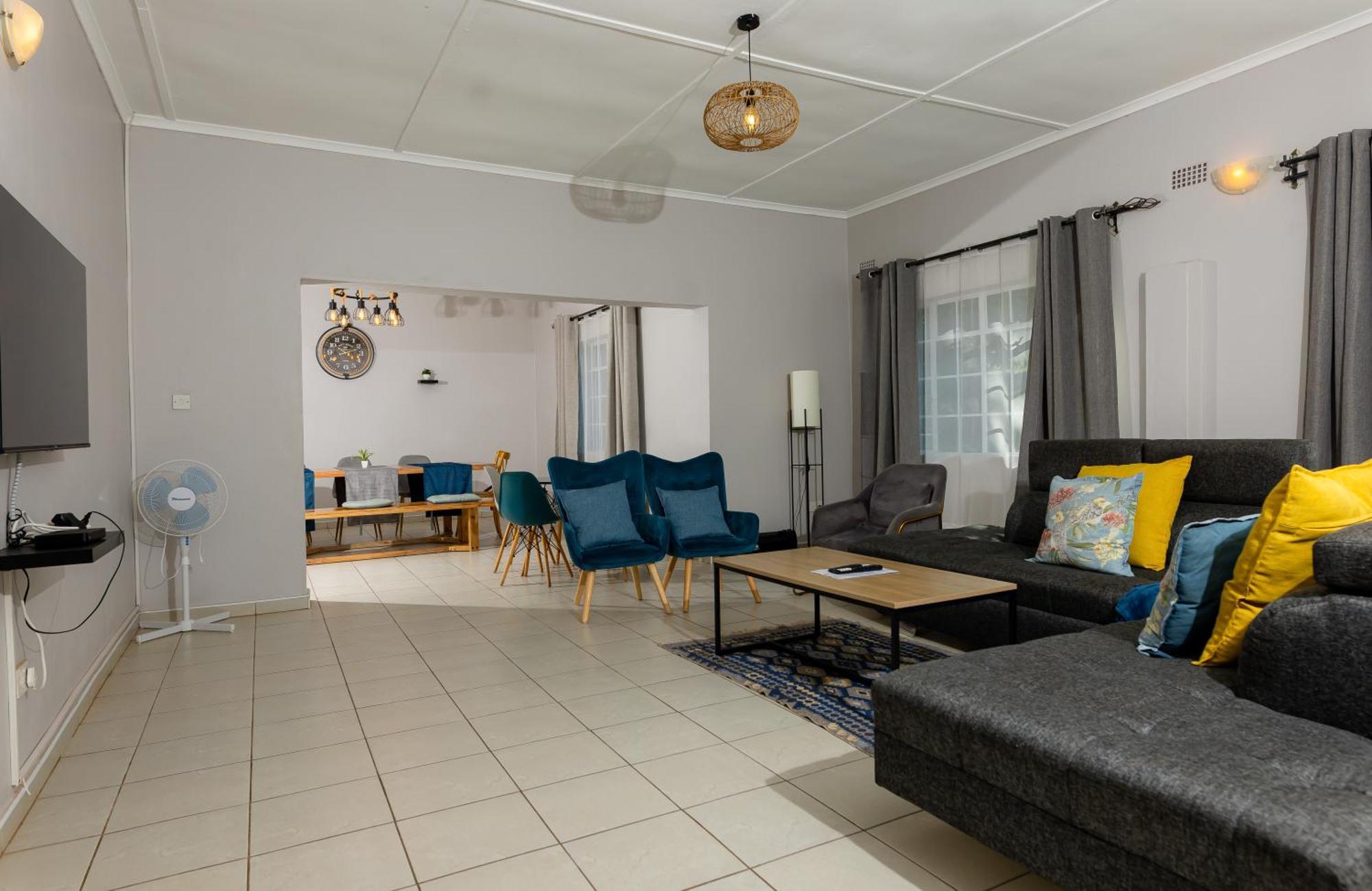 Hungwe House Villa Victoria Falls Eksteriør bilde